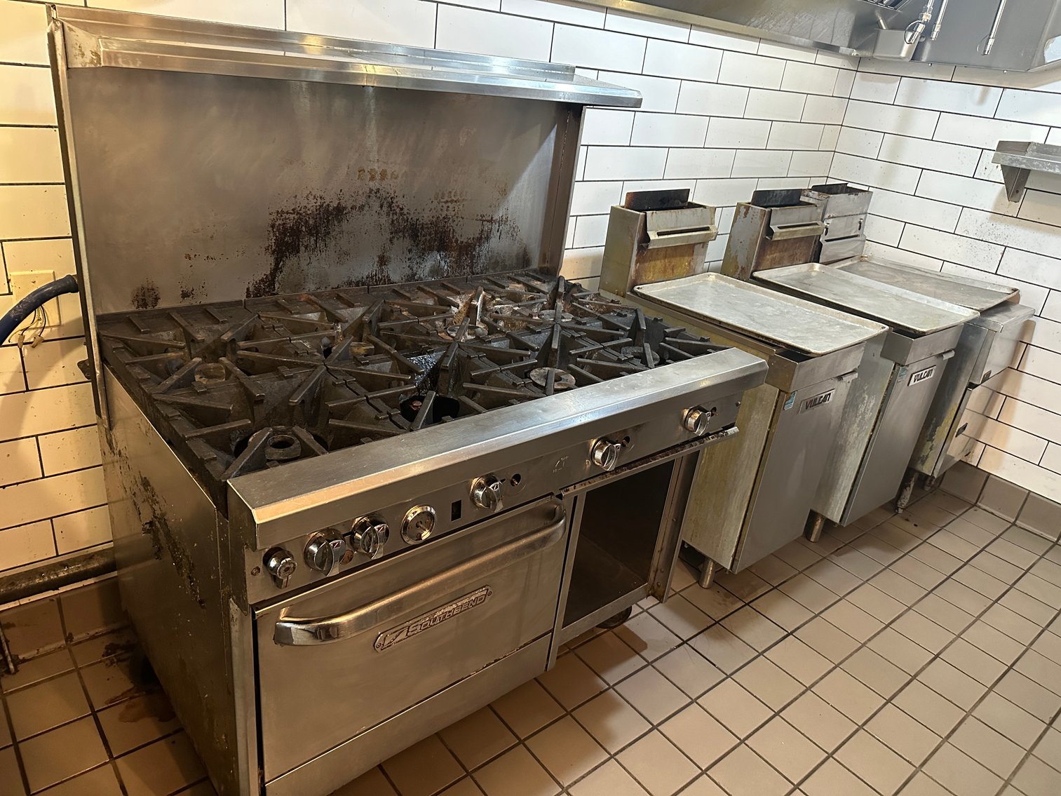 Image for Atlanta, GA: Complete Liquidation of Hampton + Hudson Restaurant & Bar Equipment, Furniture, and Fixtures