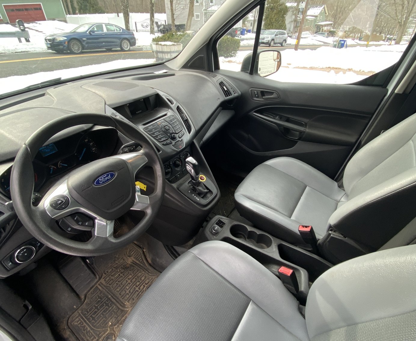 Image for Meriden, CT: 2017 FORD Transit Connect Cargo Van