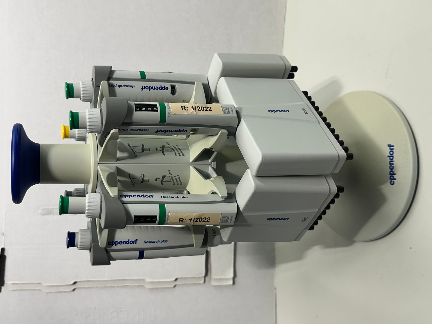 Image for Alpharetta, GA: Complete Molecular PCR Lab – 2021 KingFisher Flex, QuantStudio 5, Dynex ELISA, ULT Freezers, & Consumables