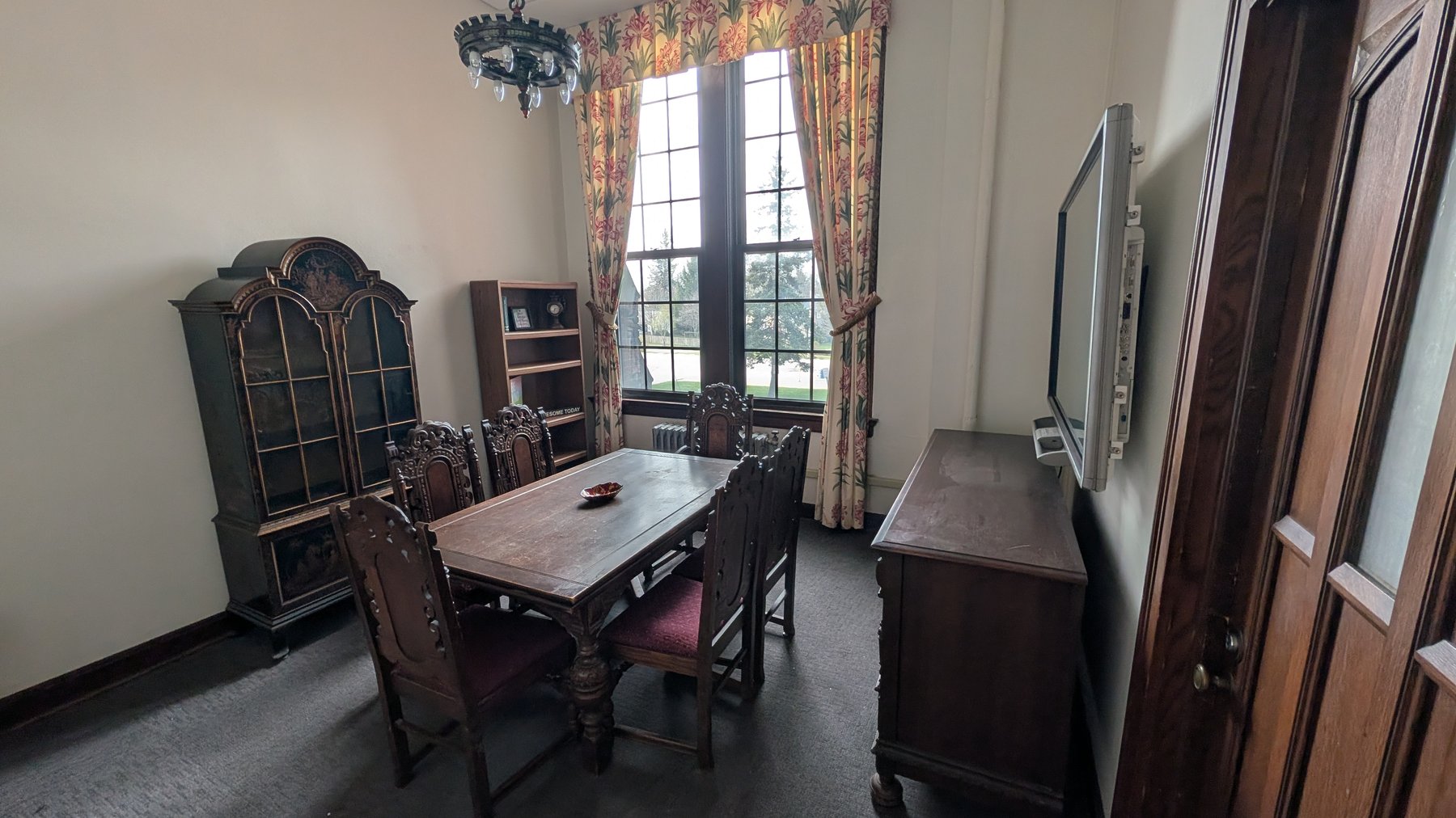 Image for Cleveland, OH: Assets of Former College Campus