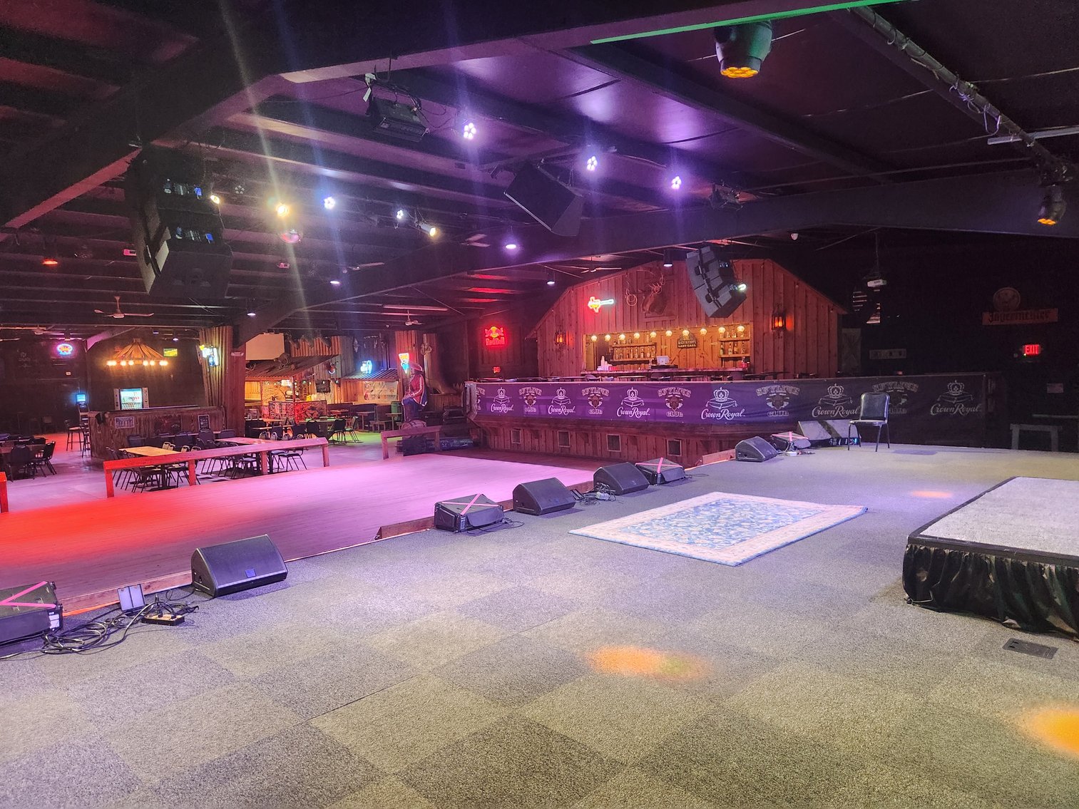 Image for Columbia, SC: Former Skyline Club 14,741± SF Building on 3.8± Acres (Lexington County)