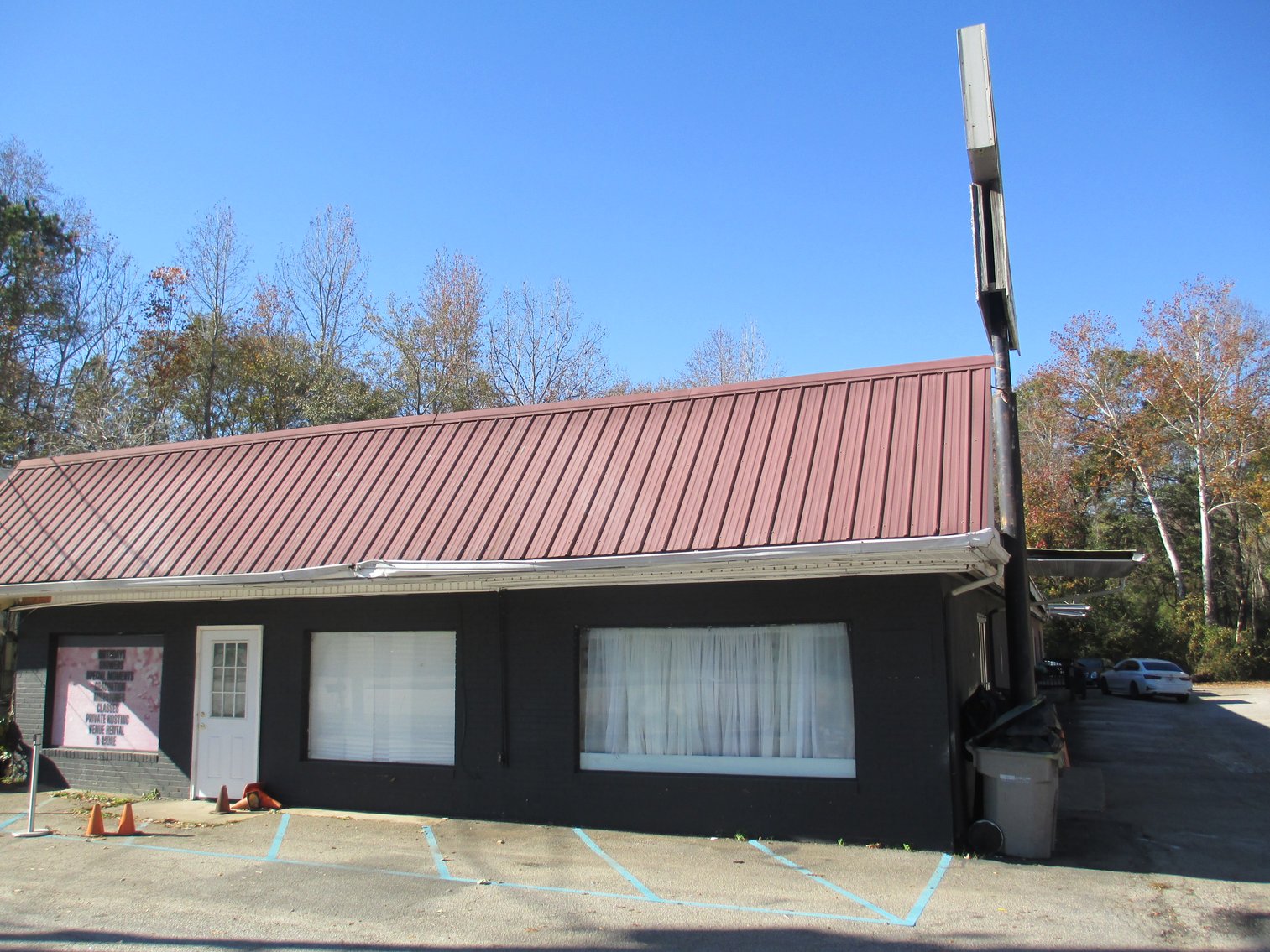Image for LaGrange, GA: Two Adjacent Commercial Properties at  819 & 821 New Franklin Road (Troupe County)