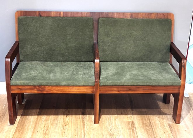 Image for Sanderson, FL: Retail Store Furnishings, Display Cases, Shelves and More