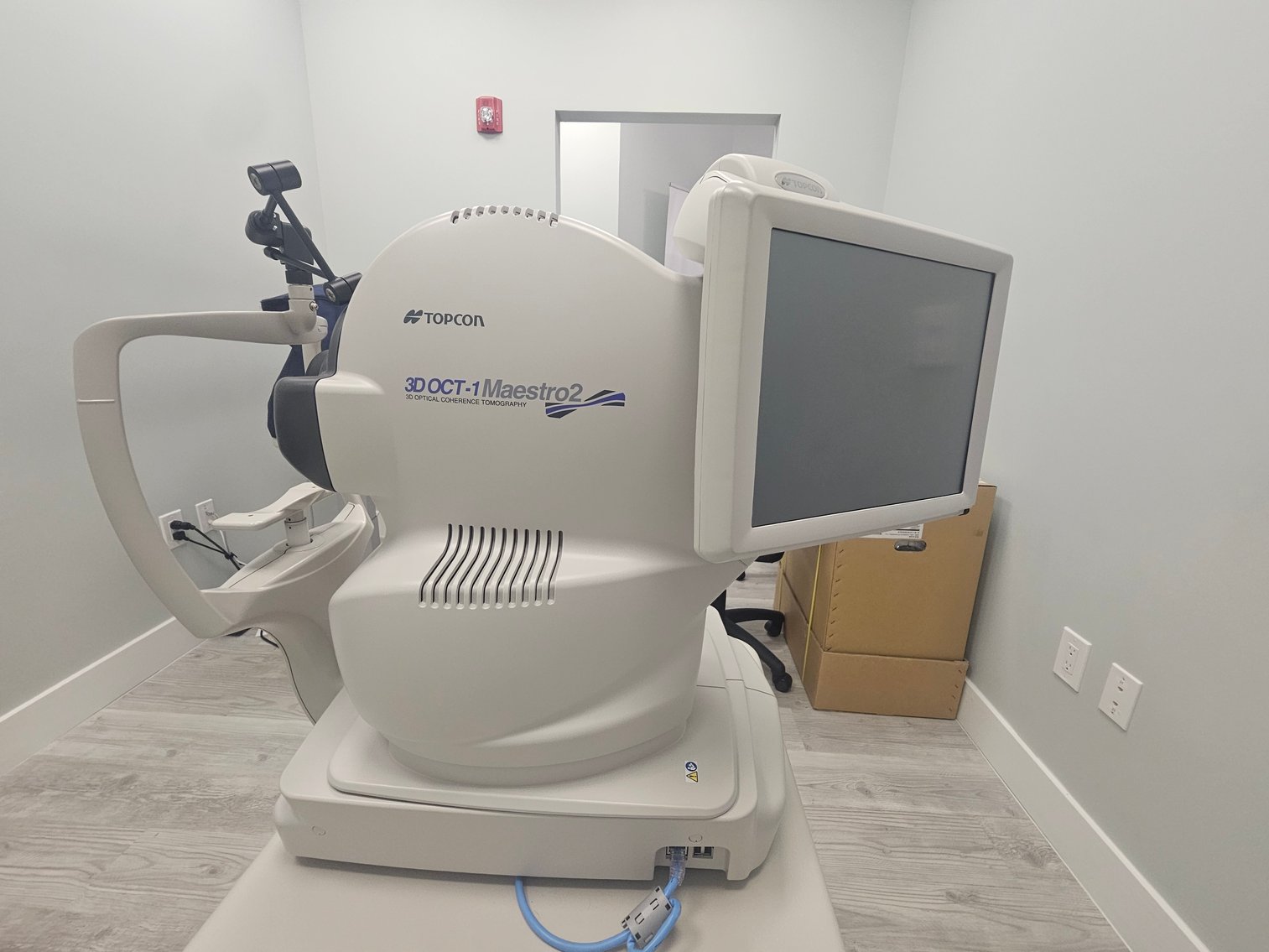 Image for West Palm Beach, FL: Complete Ophthalmology Clinic & Lumenis M22 OptiLight IP