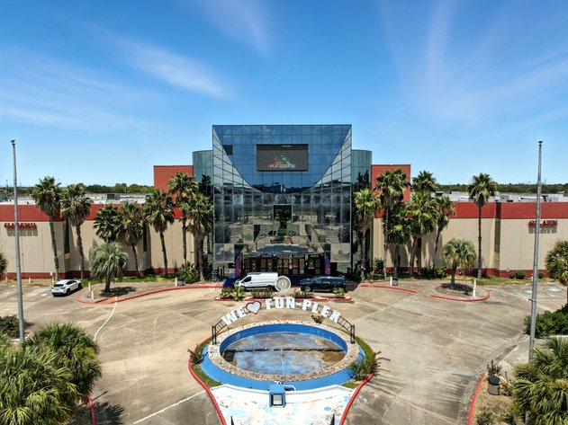 Image for Day 1: Houston's Largest Indoor Amusement Park with Ferris Wheel, Rides, Bowling, Arcade, VR, Kitchen/ Bar, Decor & More