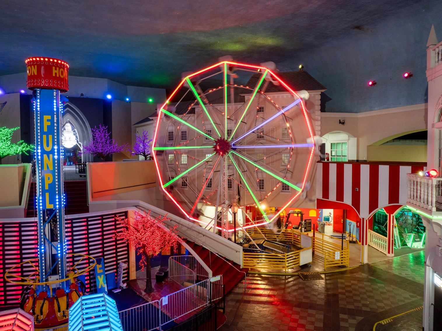 Image for Day 1: Houston's Largest Indoor Amusement Park with Ferris Wheel, Rides, Bowling, Arcade, VR, Kitchen/ Bar, Decor & More