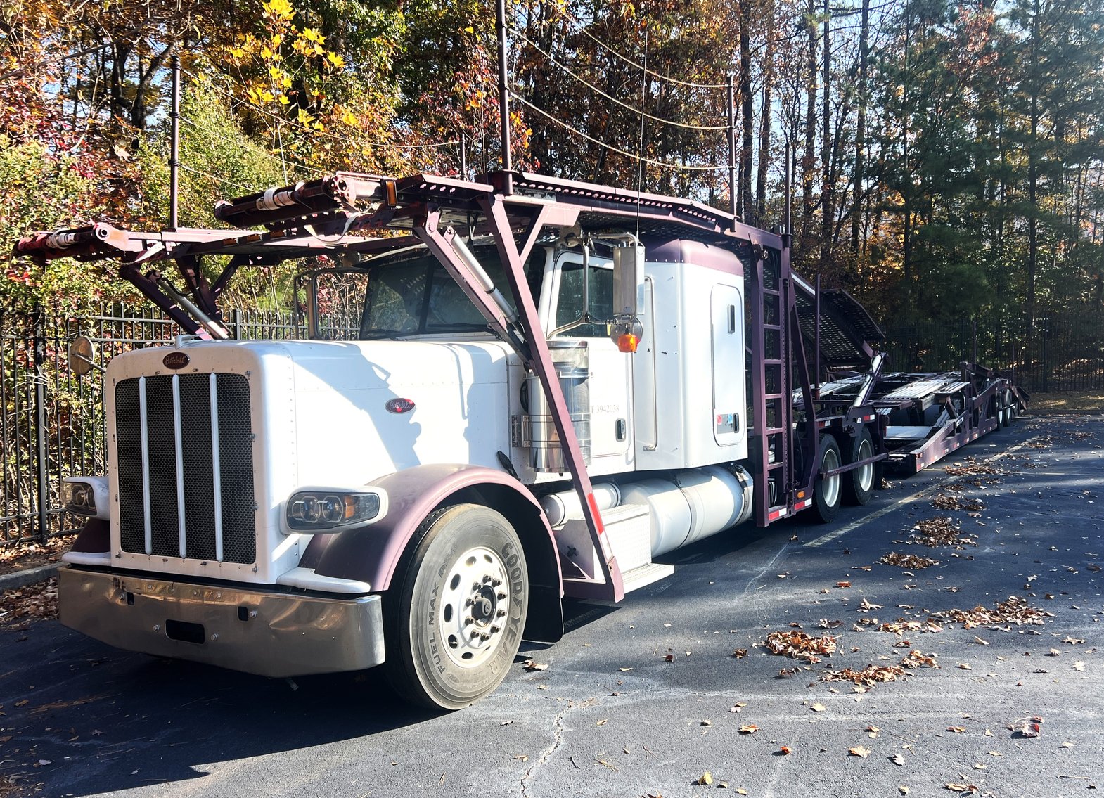 Image for Decatur (Atlanta), GA: 2012 Peterbilt 388 Car Hauler & Cottrell CX-09 Trailer
