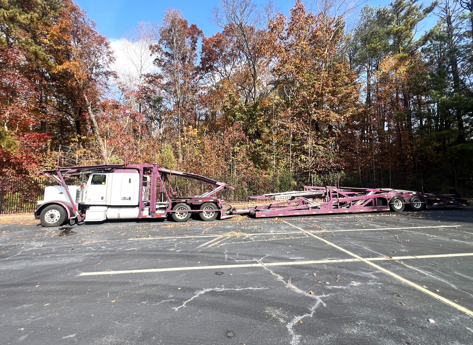 Image for Decatur (Atlanta), GA: 2012 Peterbilt 388 Car Hauler & Cottrell CX-09 Trailer