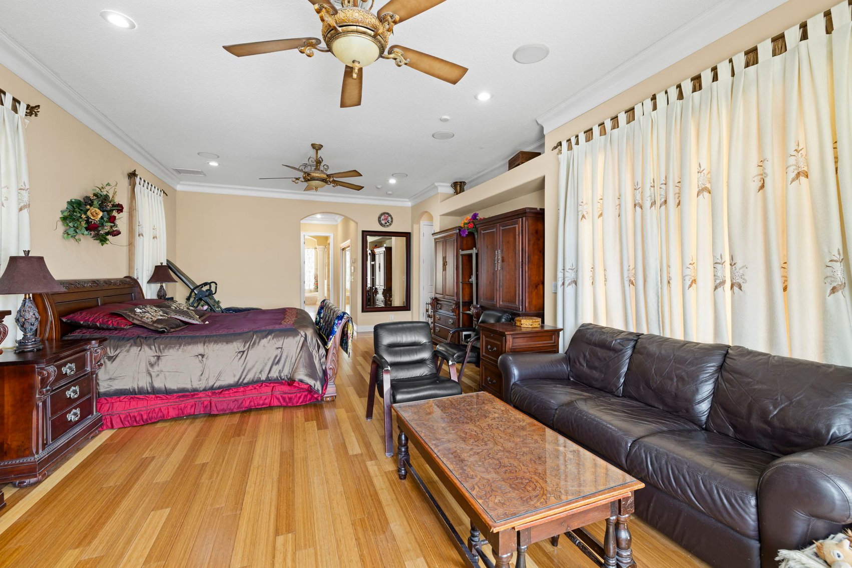 Image for ABSOLUTE SALE - 10549 Cory Lake Dr, Tampa, FL 33647