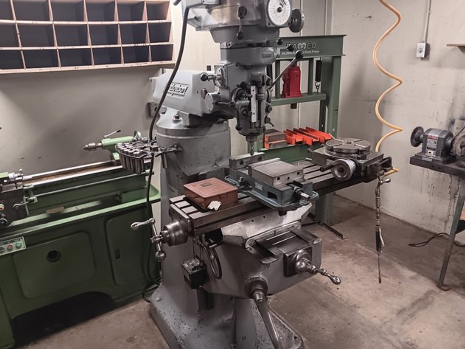 Image for Kater Crafts Bookbinder's Going out of Business Auction 3