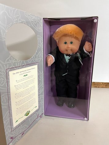 Image for Nascar Diecast, Cabbage Patch, TY and Boyd's Online Auction Day 2