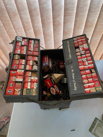 Image for Mid Century, Antiques and Household Online Auction Reynoldsburg Ohio