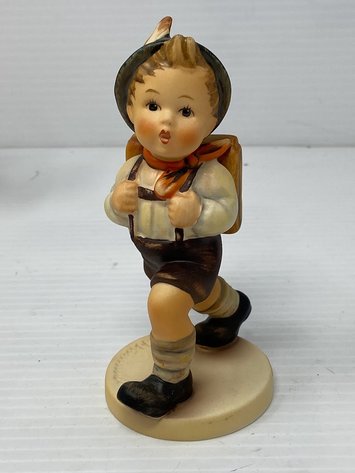 Image for Hummel Figurines Online Auction
