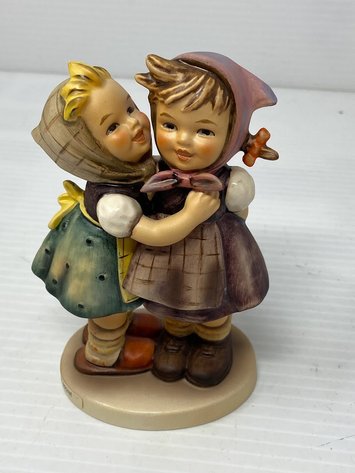 Image for Hummel Figurines Online Auction