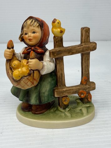 Image for Hummel Figurines Online Auction