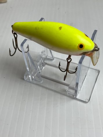 Image for Fishing Gear Online Auction