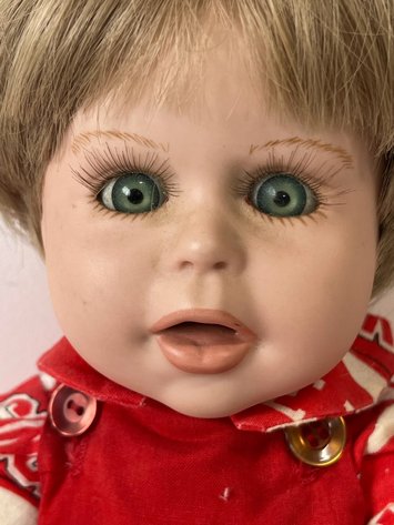 Image for Doll Online Auction Newark Ohio
