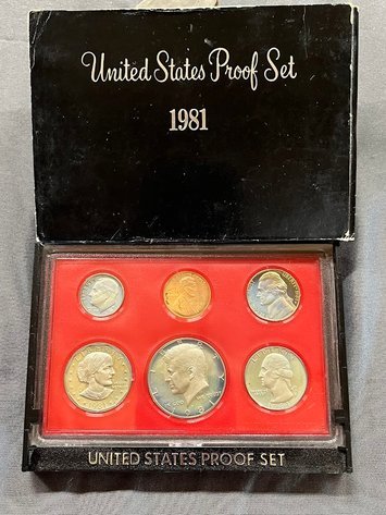 Image for East Newark House Online Auction