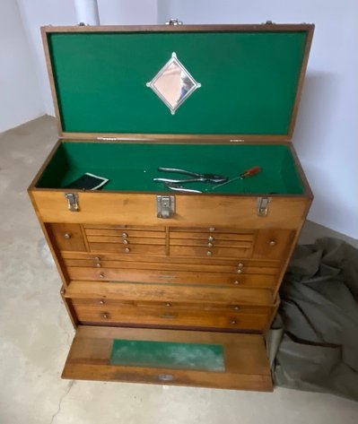 Image for North Newark At House Online Auction Oct 25th