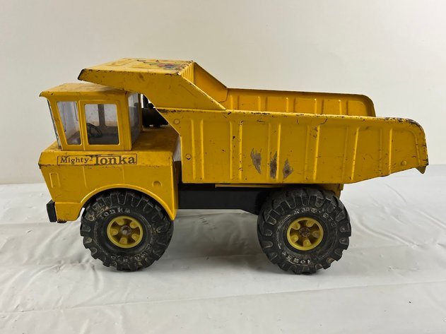 Image for Warehouse Auction Dec 10th