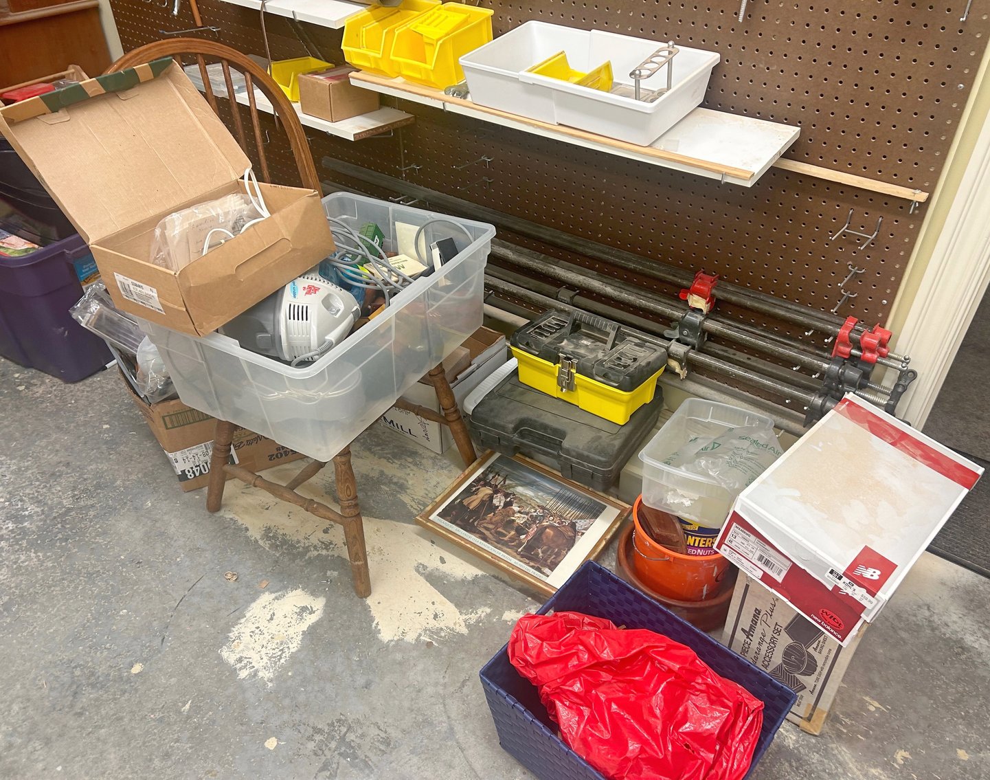 Image for LIVING ESTATE AUCTION