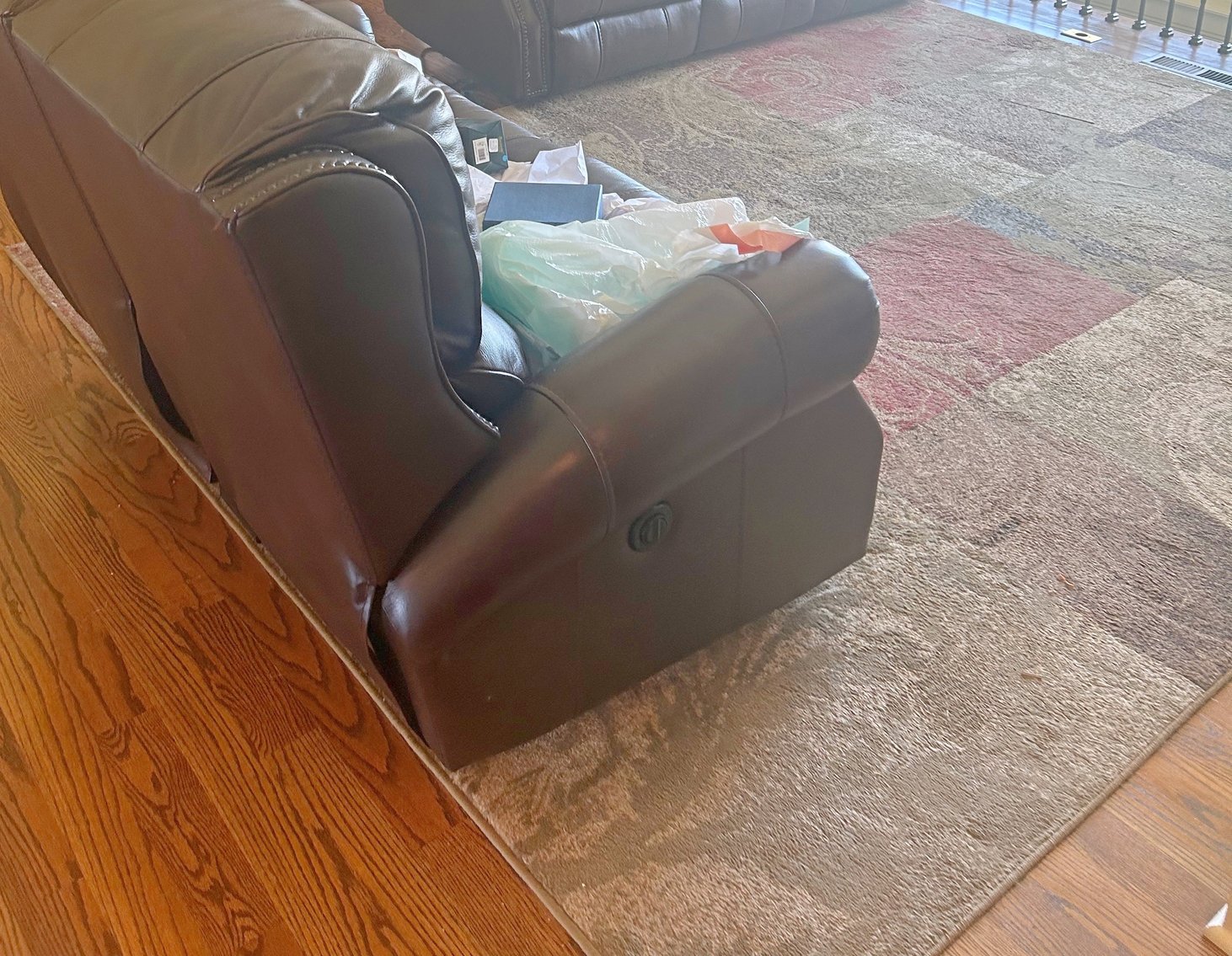 Image for LIVING ESTATE AUCTION