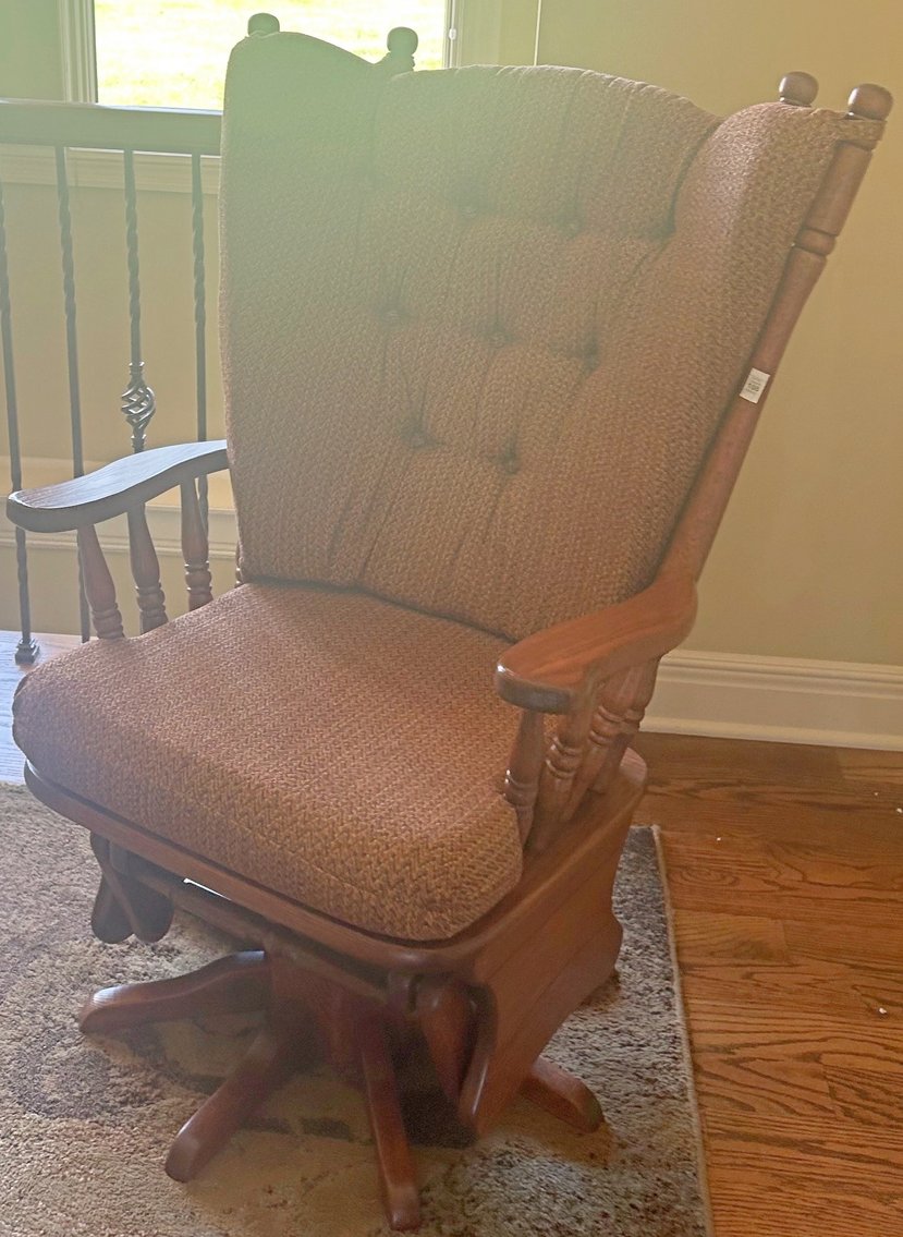 Image for LIVING ESTATE AUCTION