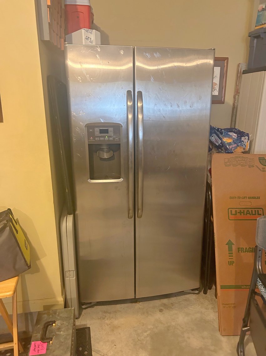 Image for LIVING ESTATE AUCTION