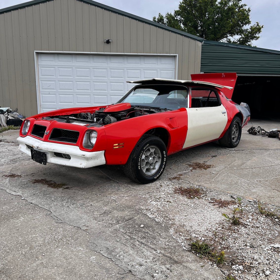 Image for No Reserve Rare Muscle Cars | Complete & Nearly Complete Projects | Live & Online Auction