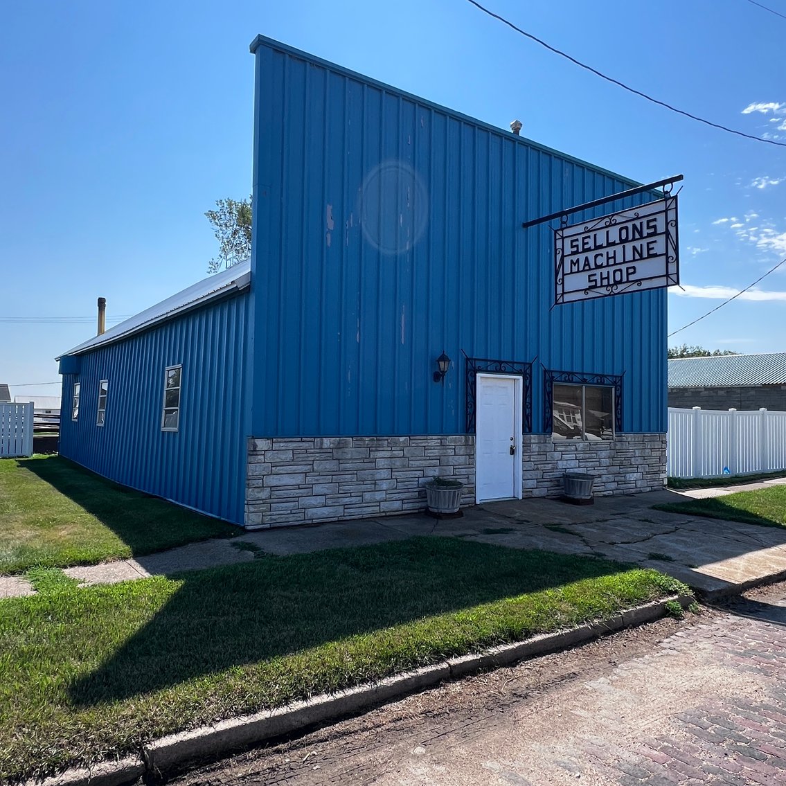 Image for Online Only Commercial Real Estate & Metalworking Equipment No Reserve Auction