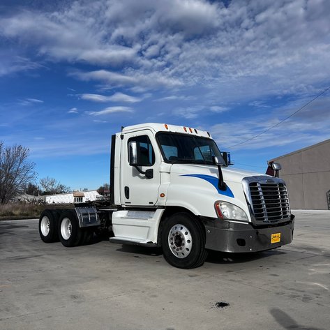 Image for LINE #1-Eastern Nebraska's Late Model Truck, Trailer, Construction & Farm Equipment No Reserve LIVE Auction