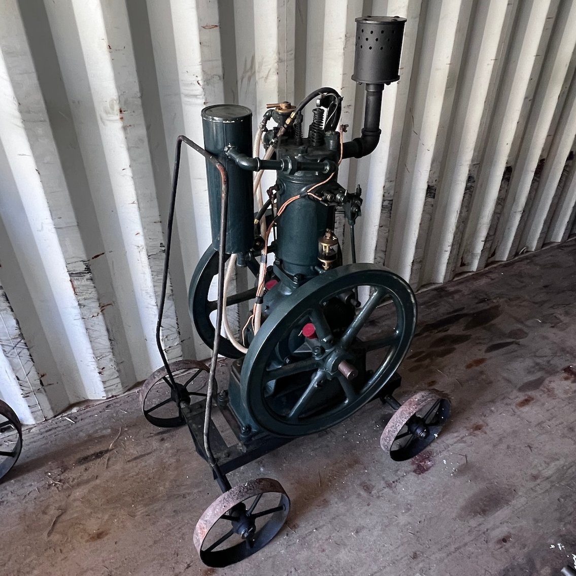 Image for Antique Tractor & Gas Engine No Reserve LIVE Auction