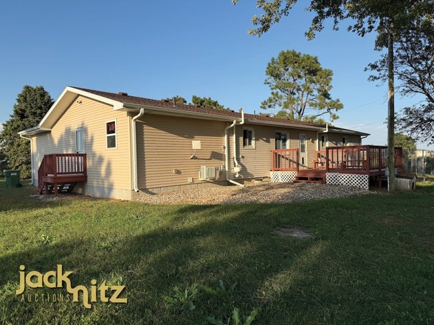 Image for Absolute Acreage Auction – 3.89 Acres with Remodeled Ranch Home,  Outbuilding & Pasture