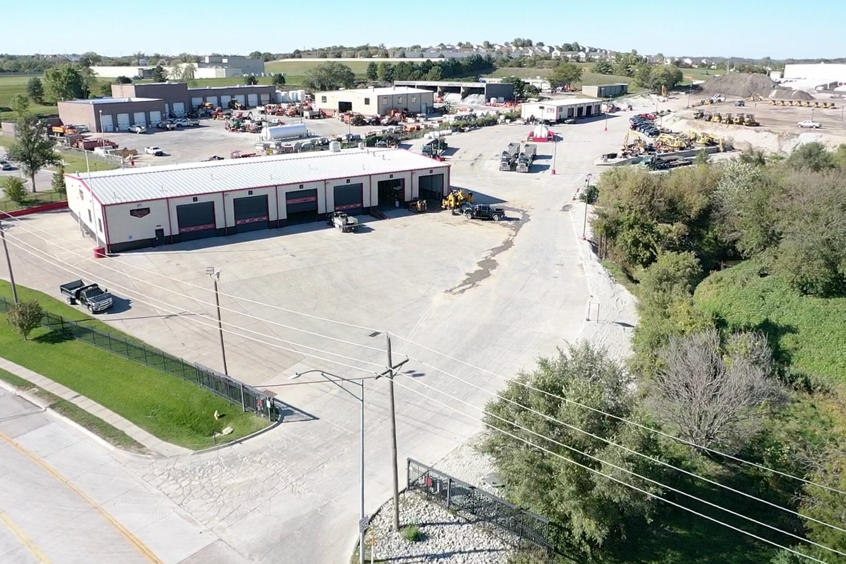 Image for Absolute Commercial Real Estate Auction – 2 Buildings on 21.75 Acres, Selling in 1 Tract