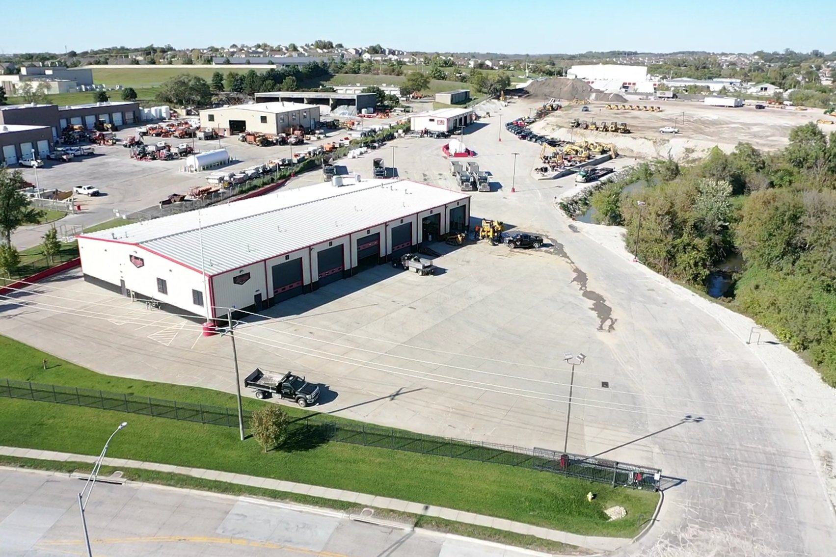 Image for Absolute Commercial Real Estate Auction – 2 Buildings on 21.75 Acres, Selling in 1 Tract