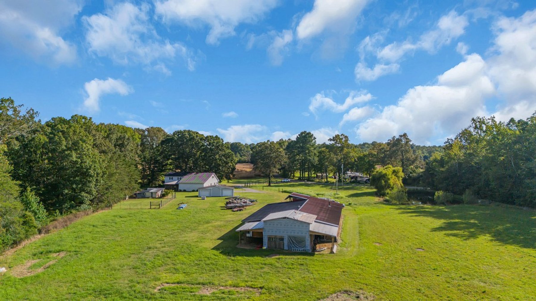 Image for AT AUCTION ONSITE & SIMULCAST SATURDAY OCTOBER 4TH, 2025 10:01am (CDT) 1117 ESSIE CLEEK Rd. TULLAHOMA, TN 37388