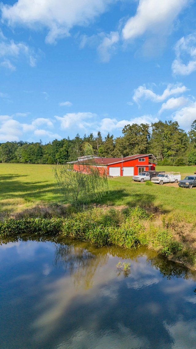 Image for AT AUCTION ONSITE & SIMULCAST SATURDAY OCTOBER 4TH, 2025 10:01am (CDT) 1117 ESSIE CLEEK Rd. TULLAHOMA, TN 37388