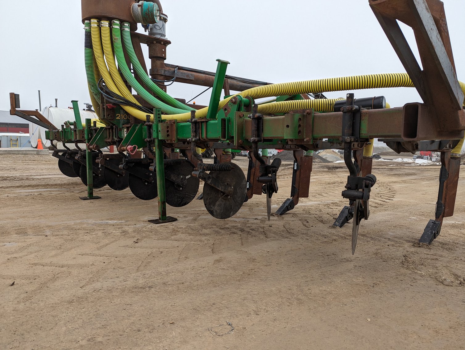 Image for Auction Time: John Deere 2100 Manure Applicators