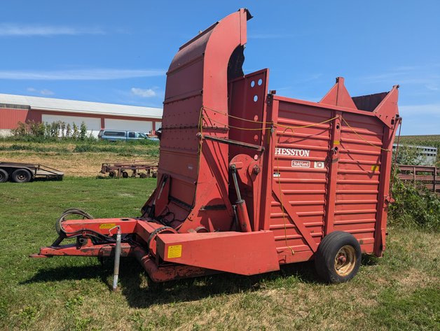 Image for Auction Time: Hesston StakHand 10