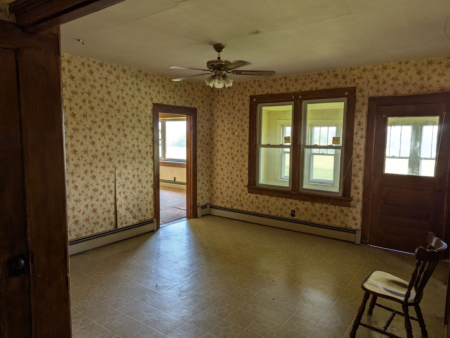 Image for N2791 County Road E, Watertown - 4 (mol) acre Rural Home