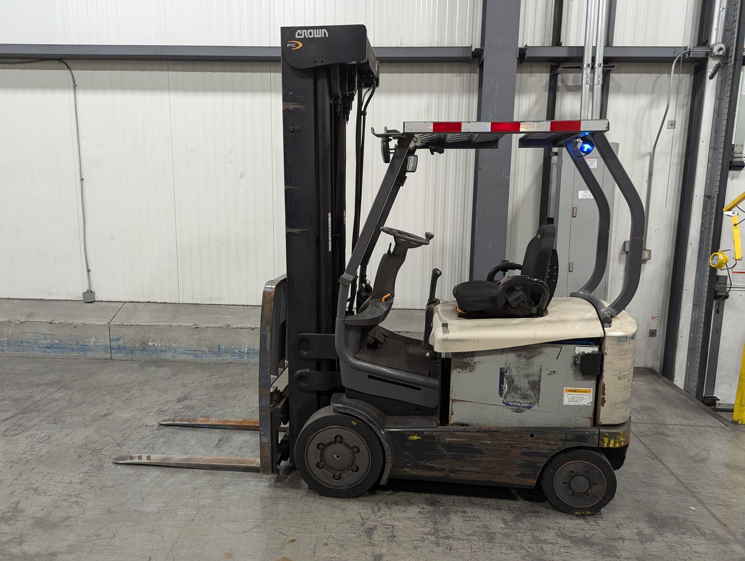 Image for Auction Time: Crown FC5225-50 High Mast Forklift