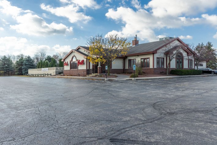 Image for Washington County Casual Family Pub & Restaurant For Sale