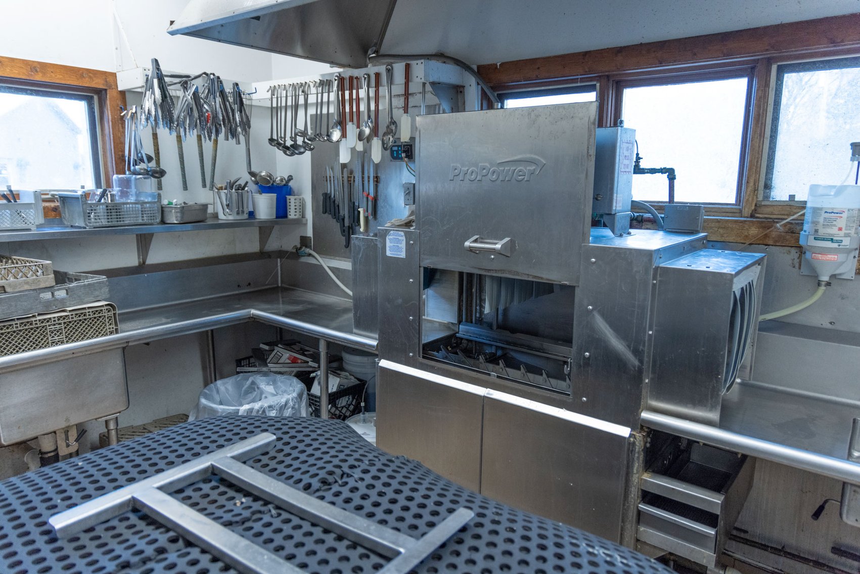 Image for Washington County Casual Family Pub & Restaurant For Sale