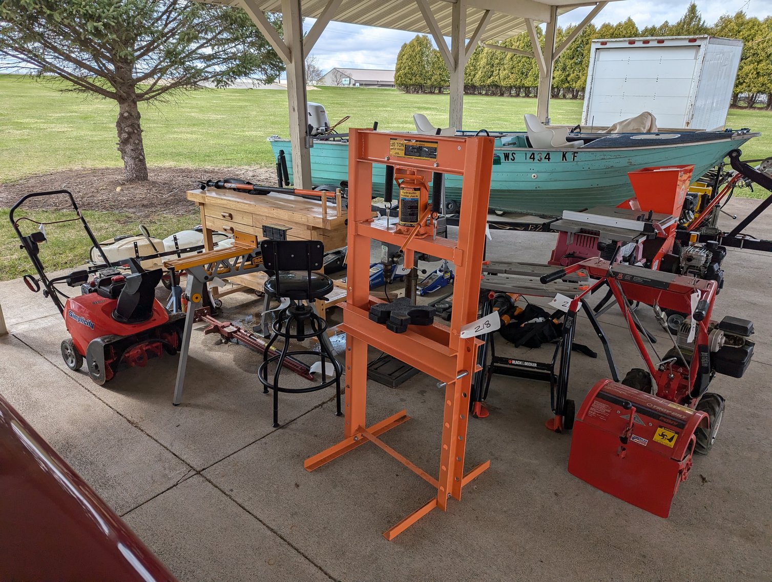 Image for Day 1 - 27th Annual Spring Lawn & Garden Online Consignment Auction