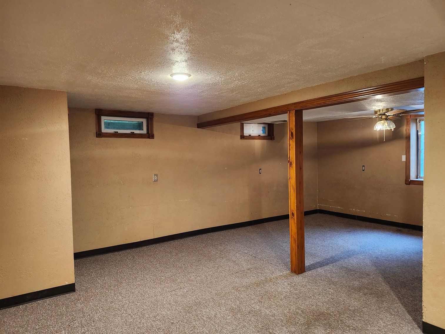 Image for 205 Alvin Circle, Beaver Dam – Online Bidding for Quiet Cul-de-Sac Home