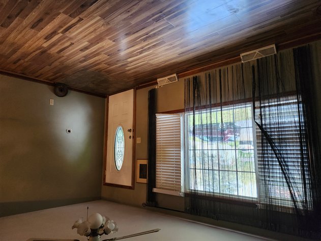 Image for 205 Alvin Circle, Beaver Dam – Online Bidding for Quiet Cul-de-Sac Home