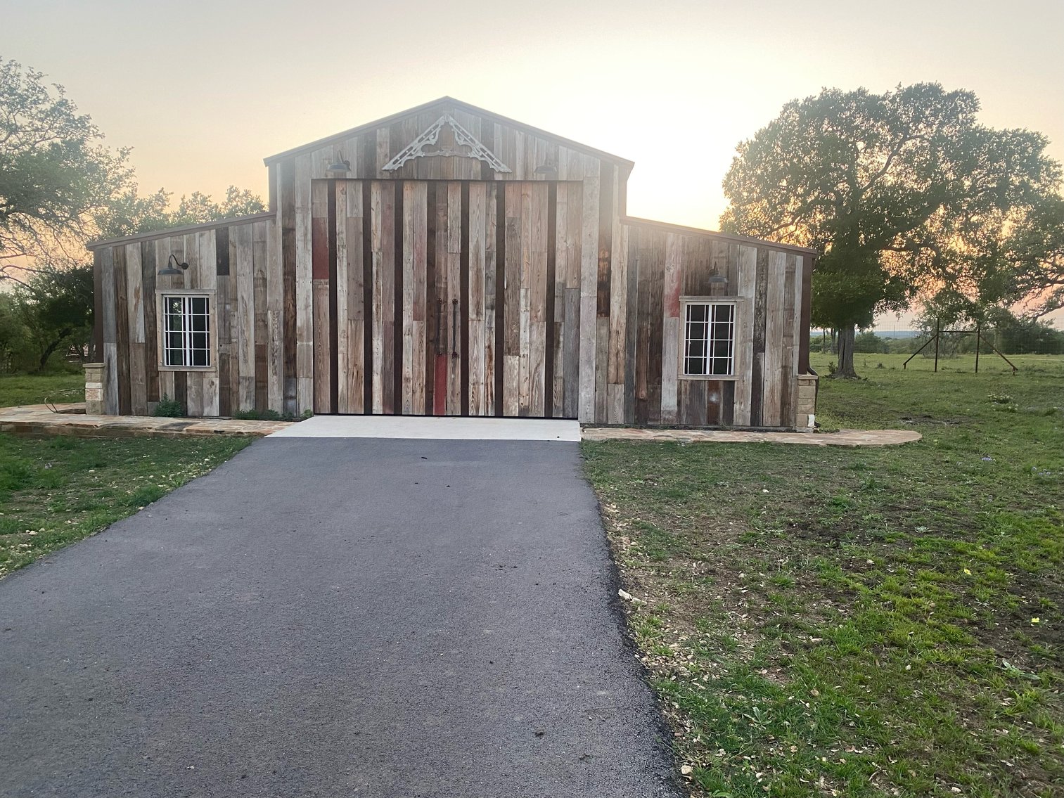 Image for 2023, June 24th | River Retreat Estate & Contents Auction