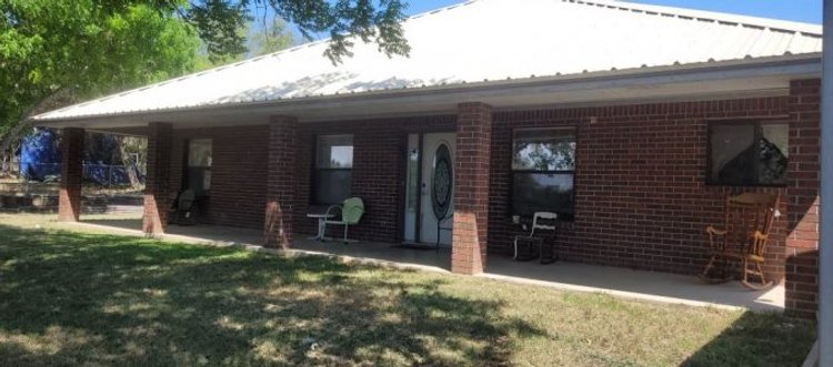 Image for 2022, May 28th | Gatesville (Pidcoke) Real Estate and Contents Auction