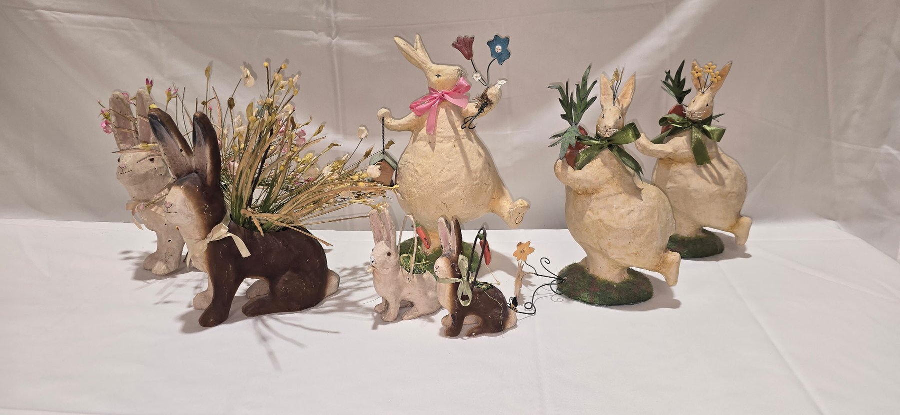 Image for Best Li’l Hairhouse in Temple & Vintage Store Retirement Online Only Auction