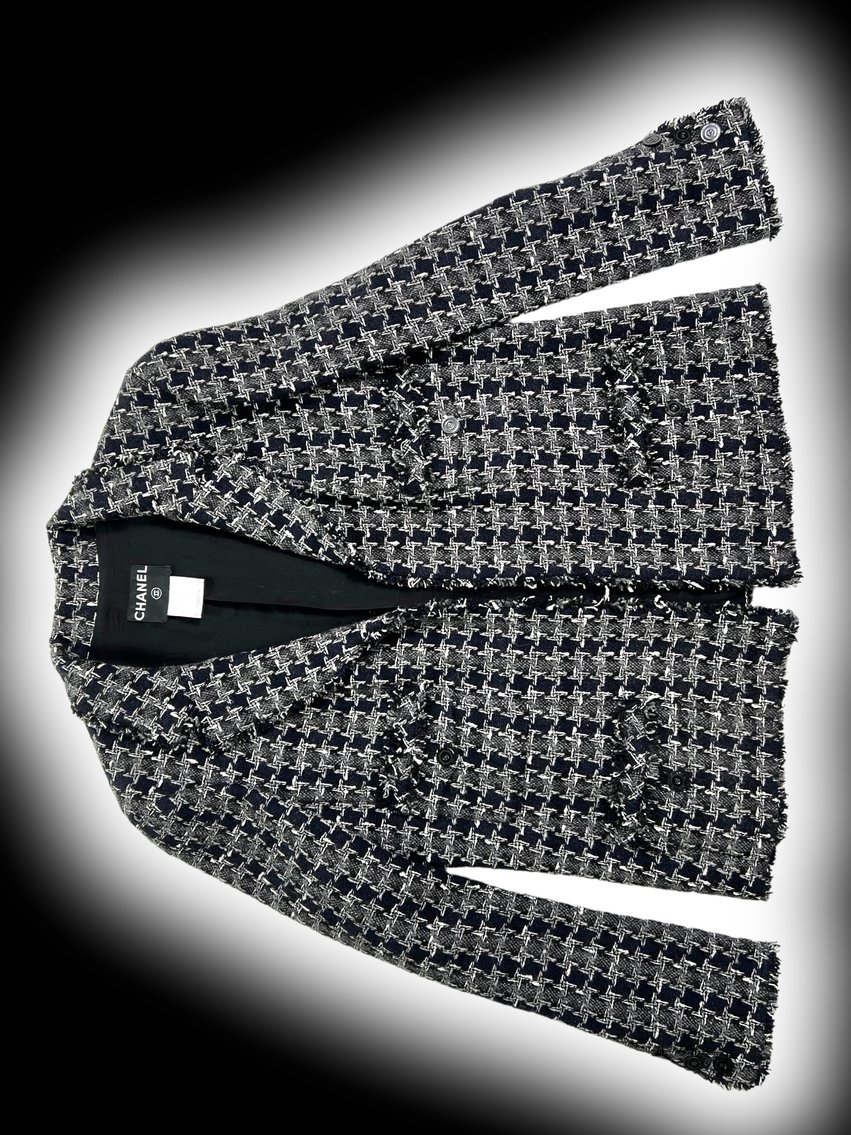 Image for Haute Couture Haven: The Ultimate Designer Fashion Auction